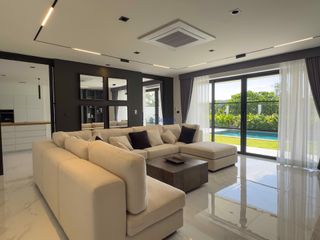 出售 4 卧室 独立屋 在 Bang Lamung, Chon Buri
