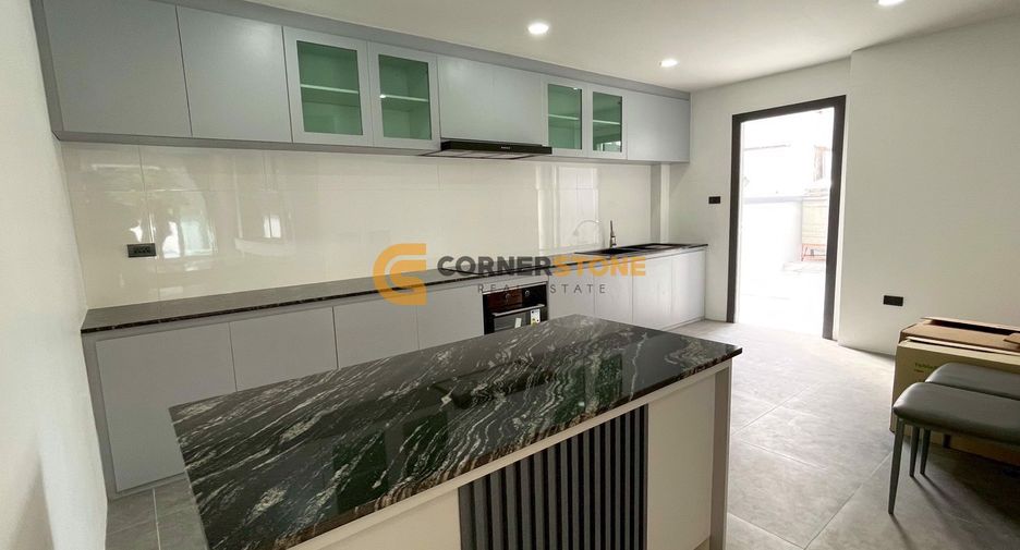 Casa en venta de 3 habitaciones en East Pattaya, Pattaya
