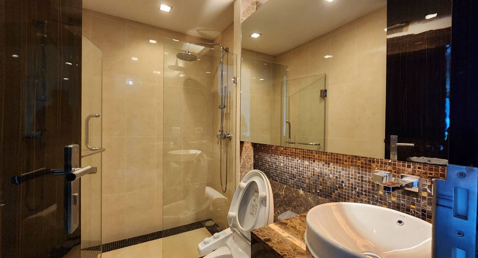 Wohnung zur Miete mit 2 Zimmer in Watthana, Bangkok