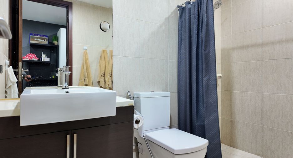 For sale 2 bedrooms condo in Bang Lamung, Chonburi