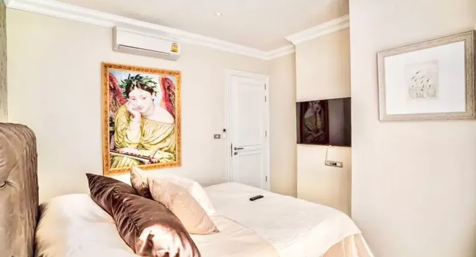 For rent and for sale 3 bedrooms condo in Khlong Toei, Bangkok