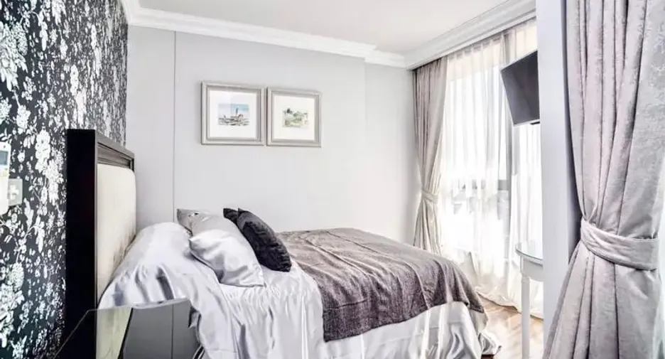 For rent and for sale 3 bedrooms condo in Khlong Toei, Bangkok