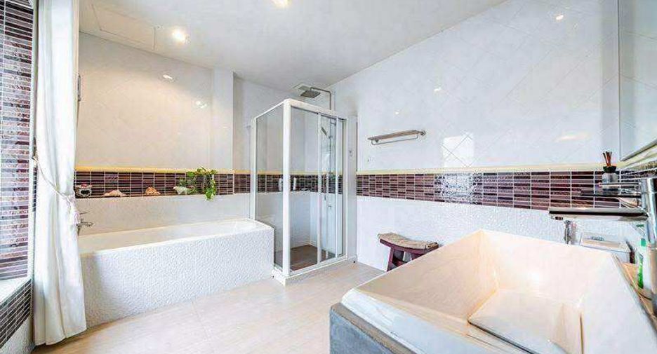 For sale 6 ベッドルーム house in Bang Lamung, Chonburi
