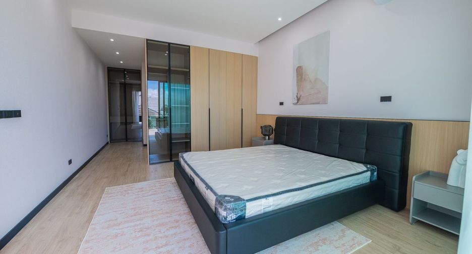 Haus zum Kauf mit 5 Zimmer in Bang Lamung, Chonburi