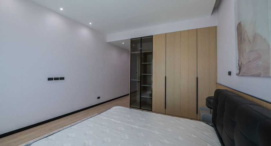 Haus zum Kauf mit 5 Zimmer in Bang Lamung, Chonburi