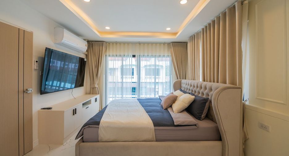 Haus zum Kauf mit 5 Zimmer in Bang Lamung, Chonburi