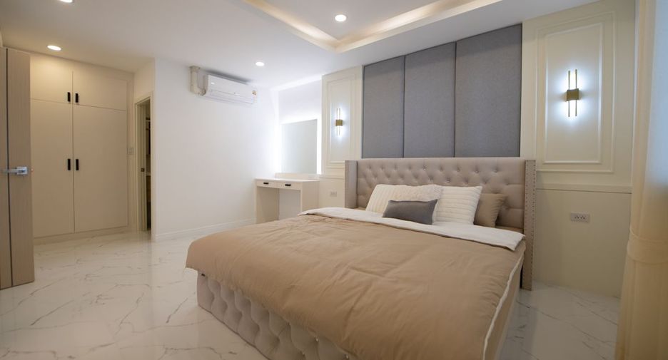 Haus zum Kauf mit 5 Zimmer in Bang Lamung, Chonburi