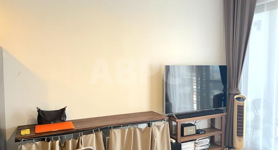 For sale 1 bed condo in Bang Lamung, Chonburi