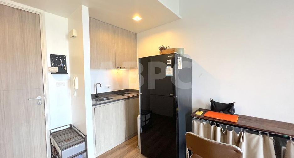 À louer et à vendre 1 chambre condo à Bang Lamung, Chonburi