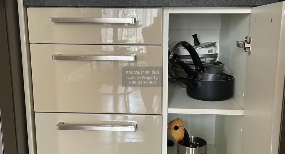 For rent 1 bed condo in Watthana, Bangkok