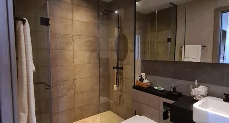 Condo en alquiler de 2 habitaciones en Watthana, Bangkok