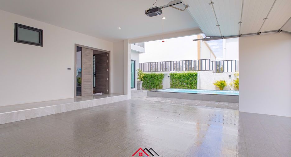 For sale 4 bedrooms house in Bang Lamung, Chonburi