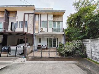 Продажа 4 спальни таунхаус в Mueang Nonthaburi, Нонтабури