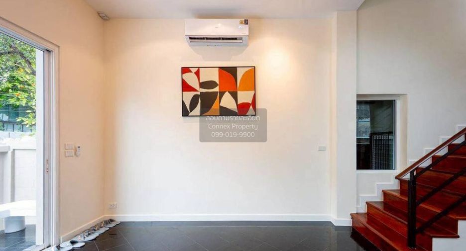 For sale 5 bedrooms house in Chatuchak, Bangkok