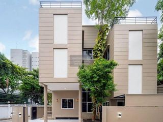 Haus zum Kauf mit 5 Zimmer in Chatuchak, Bangkok