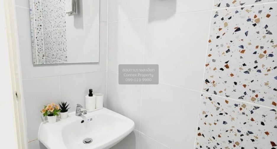 For sale 2 bedrooms townhouse in Lam Luk Ka, Pathum Thani