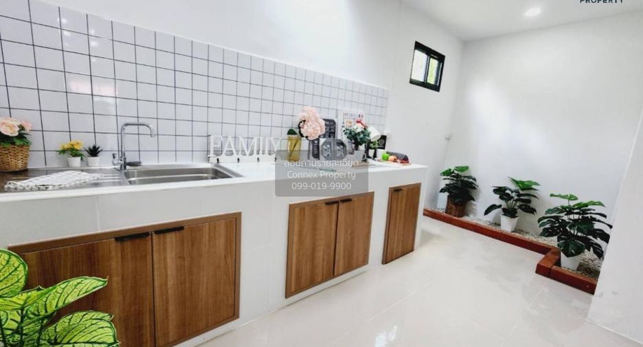 For sale 2 bedrooms townhouse in Lam Luk Ka, Pathum Thani