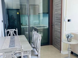 Продажа 2 спальни кондо в Пхра Кханонг, Бангкок