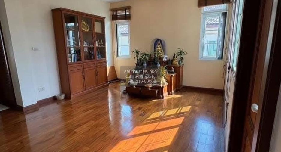 Casa en venta de 6 habitaciones en Thon Buri, Bangkok
