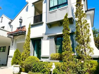 Продажа 4 спальни дом в Сапхан Сунг, Бангкок