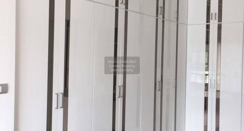 For sale 4 ベッドルーム house in Bang Phli, Samut Prakan