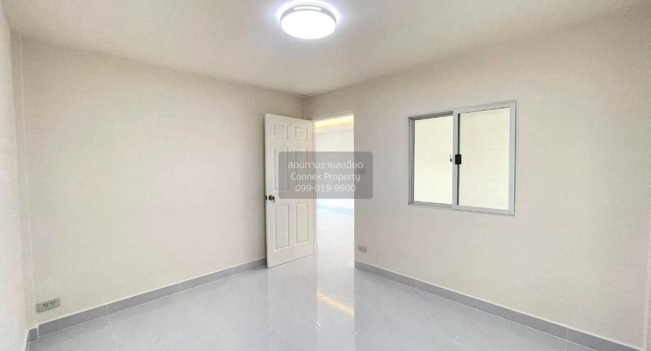 Casa adosada en venta de 2 habitaciones en Mueang Nonthaburi, Nonthaburi