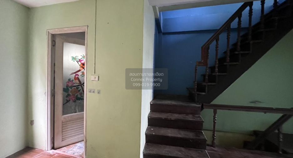 Продажа 2 спальни торговое помещение в Krathum Baen, Самутсакхон