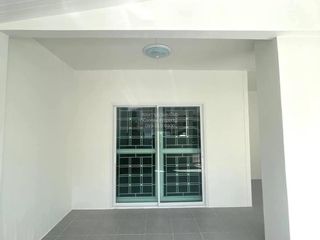 For sale 3 bedrooms townhouse in Khlong Luang, Pathum Thani