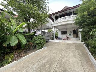 For sale 3 bedrooms house in Chom Thong, Bangkok