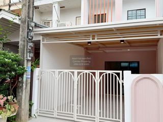 For sale 2 bedrooms townhouse in Sai Mai, Bangkok