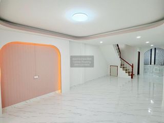 For sale 2 bedrooms townhouse in Sai Mai, Bangkok