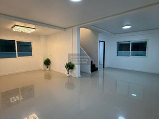 À vendre 3 chambres maison à Mueang Samut Sakhon, Samut Sakhon