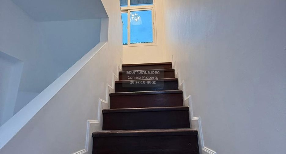 For sale 3 ベッドルーム house in Mueang Samut Sakhon, Samut Sakhon