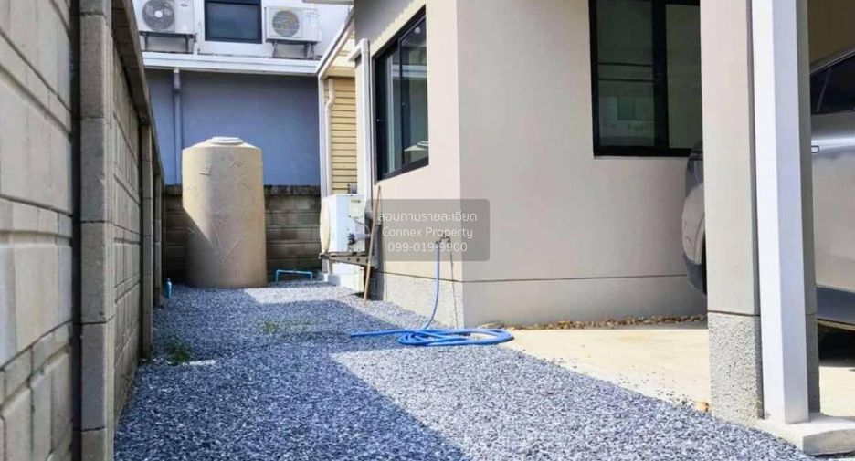 For sale 4 bedrooms house in Khlong Sam Wa, Bangkok