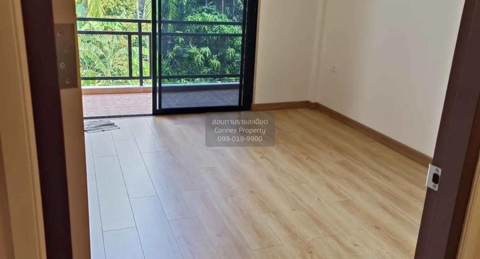 For sale 3 ベッドルーム townhouse in Don Mueang, Bangkok