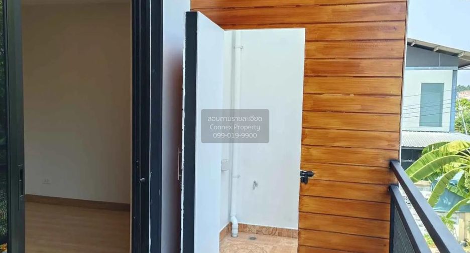 For sale 3 ベッドルーム townhouse in Don Mueang, Bangkok