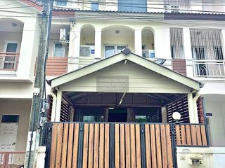 出售 3 卧室 联排别墅 在 Prawet, 曼谷