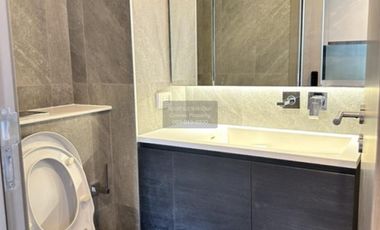 For sale 3 bedrooms condo in Huai Khwang, Bangkok