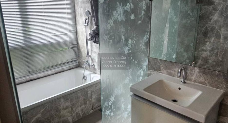 For sale 2 ベッドルーム condo in Pathum Wan, Bangkok