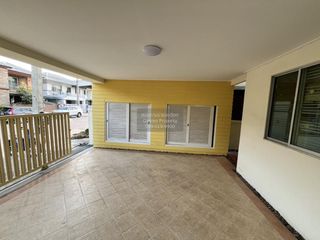 À vendre 3 chambres maison à Mueang Samut Sakhon, Samut Sakhon