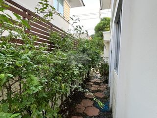 À vendre 3 chambres maison à Mueang Samut Sakhon, Samut Sakhon