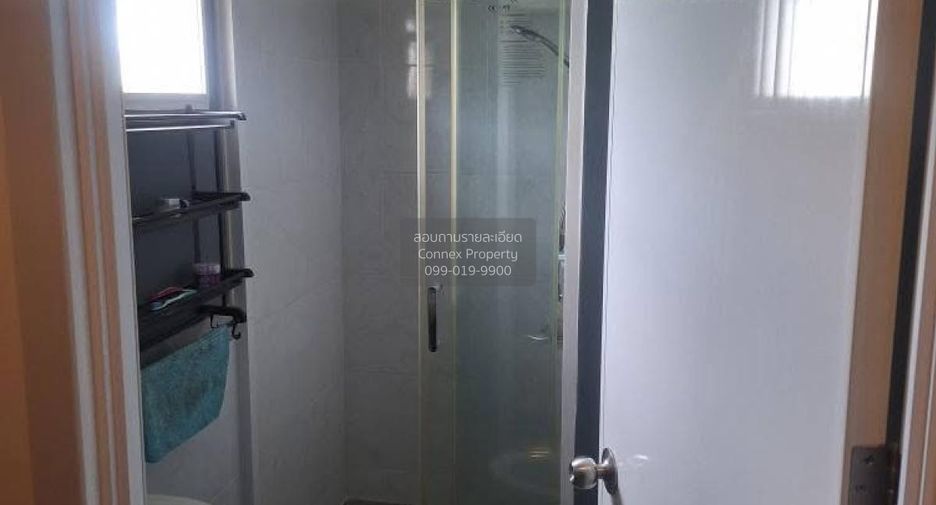 For sale 3 bedrooms townhouse in Nong Khaem, Bangkok
