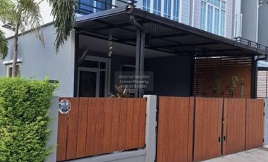 For sale 3 bedrooms townhouse in Nong Khaem, Bangkok