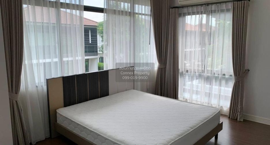 For rent 4 bedrooms house in Bang Kapi, Bangkok