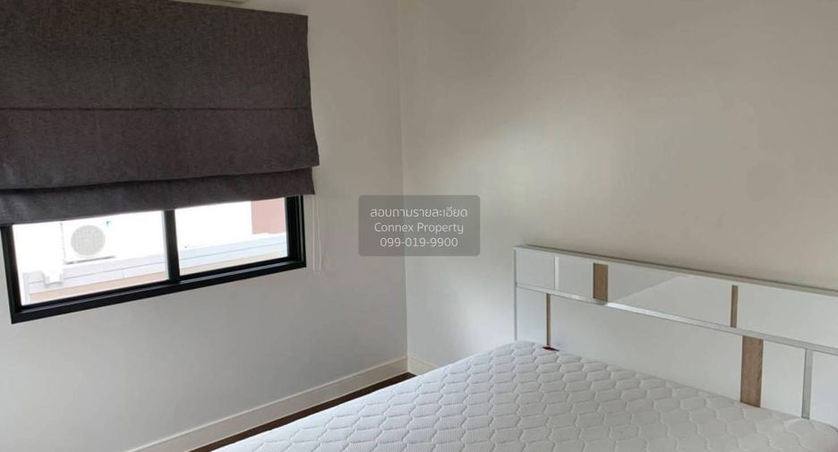 For rent 4 bedrooms house in Bang Kapi, Bangkok