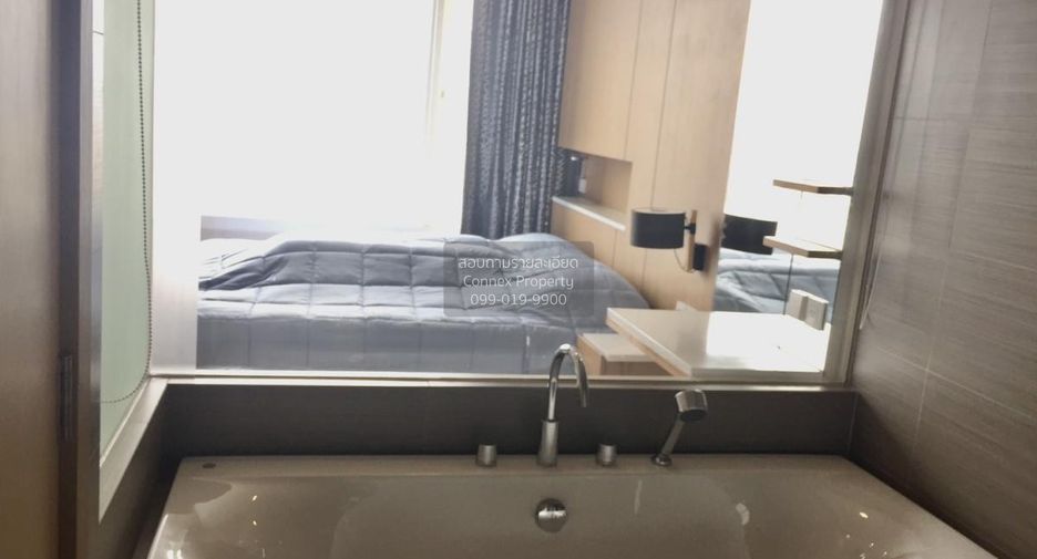 For rent 2 bedrooms condo in Khlong Toei, Bangkok
