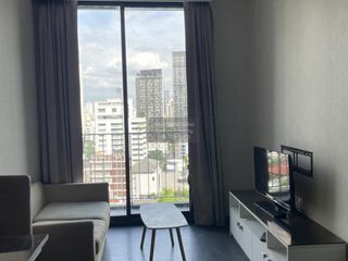 Condo en alquiler de 1 habitaciones en Khlong Toei, Bangkok