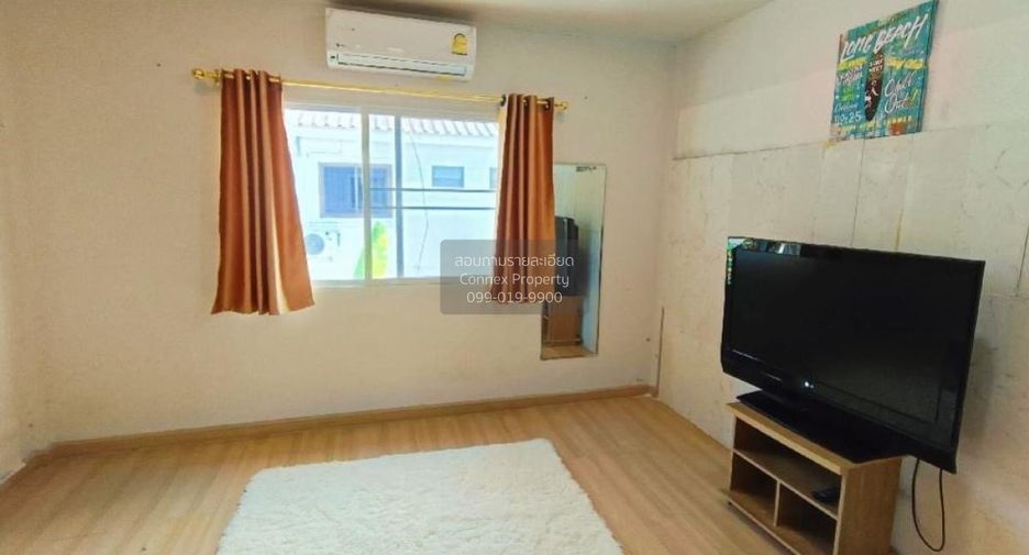 For rent 2 bedrooms townhouse in Bang Kruai, Nonthaburi