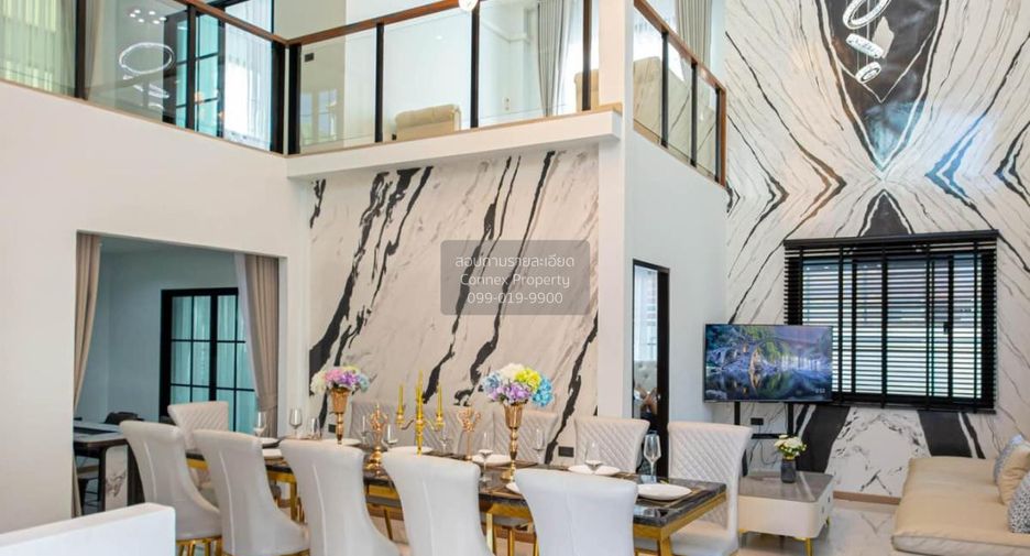 For rent 5 bedrooms villa in Din Daeng, Bangkok