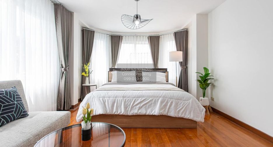 Villa zur Miete mit 5 Zimmer in Din Daeng, Bangkok